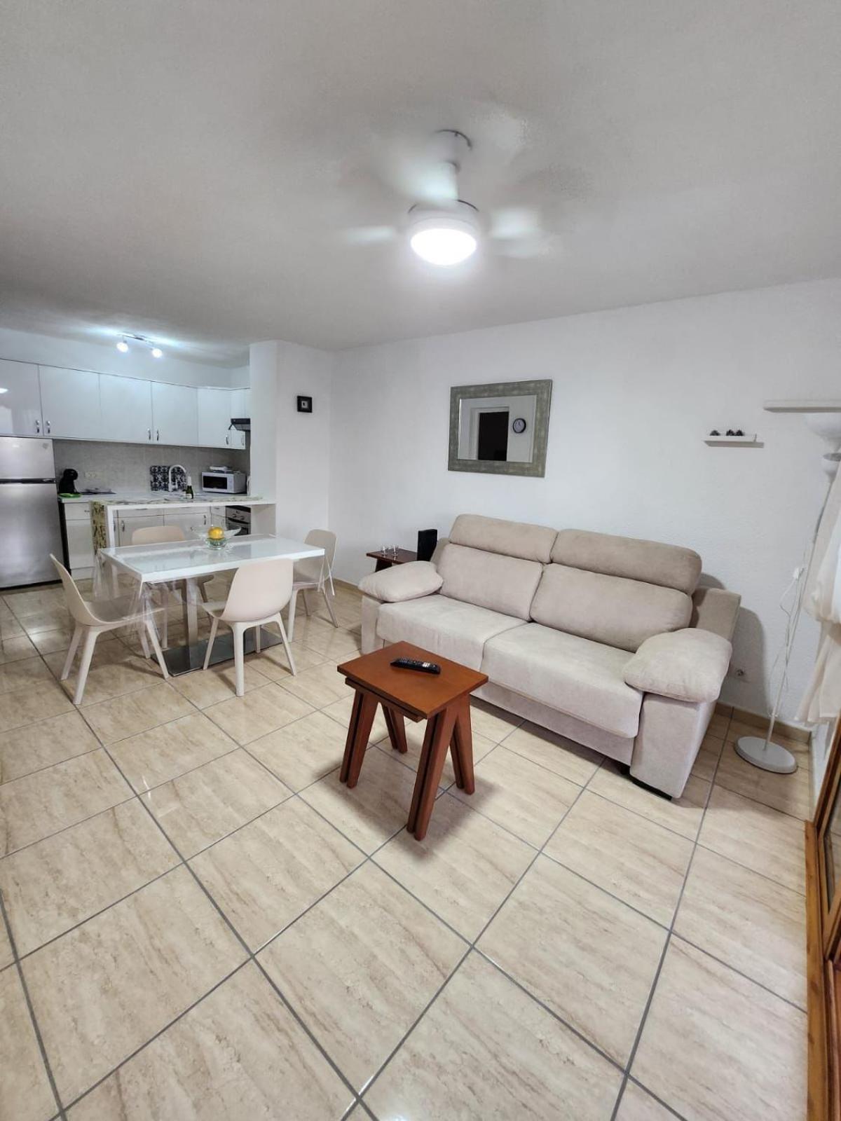 Santiago Beach, Los Cristianos Apartment With Air Conditioning Extérieur photo