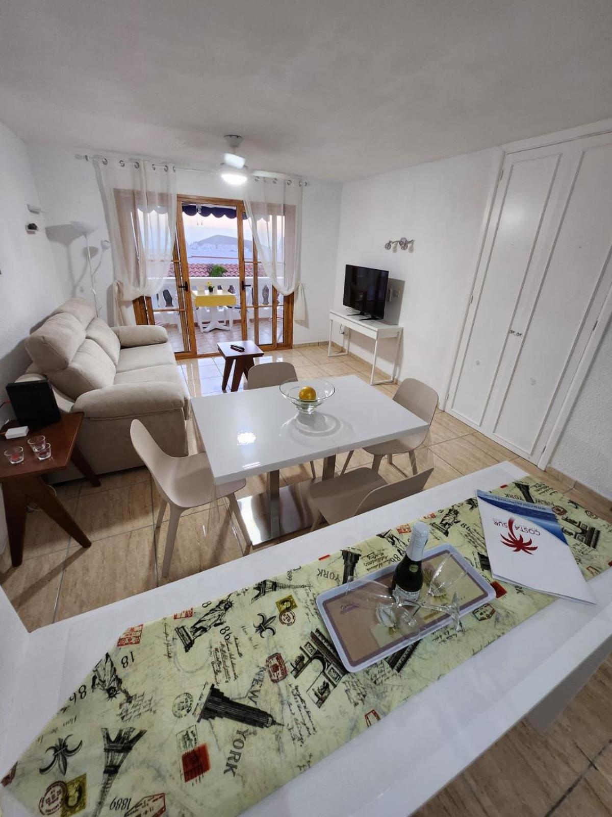 Santiago Beach, Los Cristianos Apartment With Air Conditioning Extérieur photo